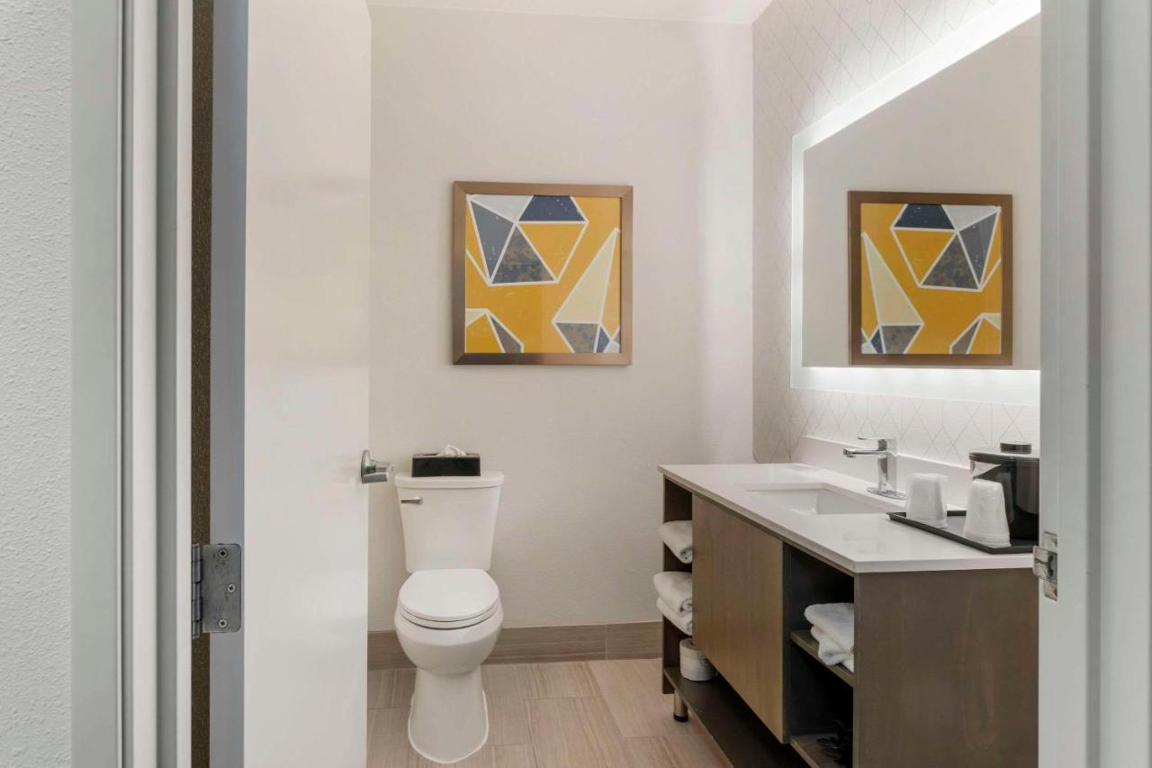 אלג'ין Comfort Suites מראה חיצוני תמונה