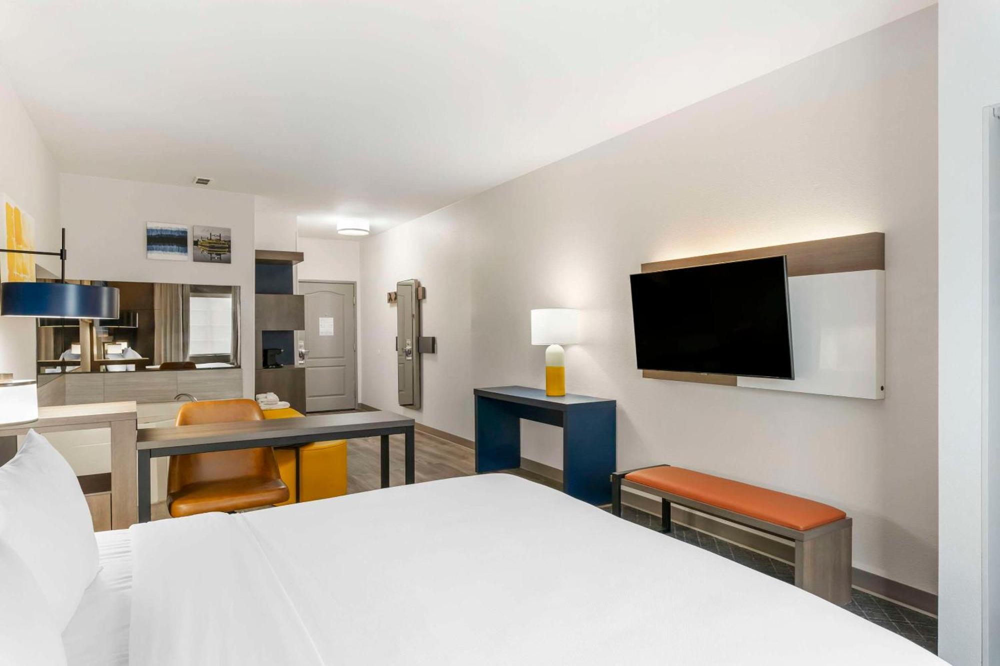 אלג'ין Comfort Suites מראה חיצוני תמונה