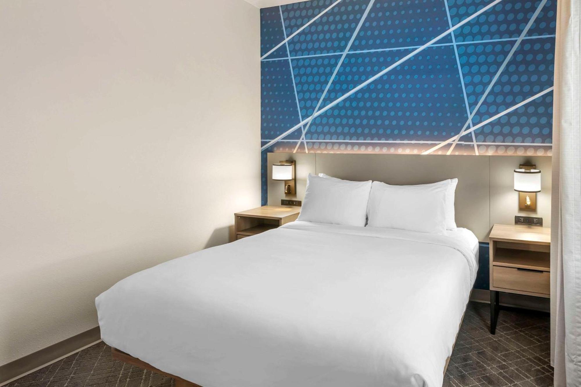 אלג'ין Comfort Suites מראה חיצוני תמונה