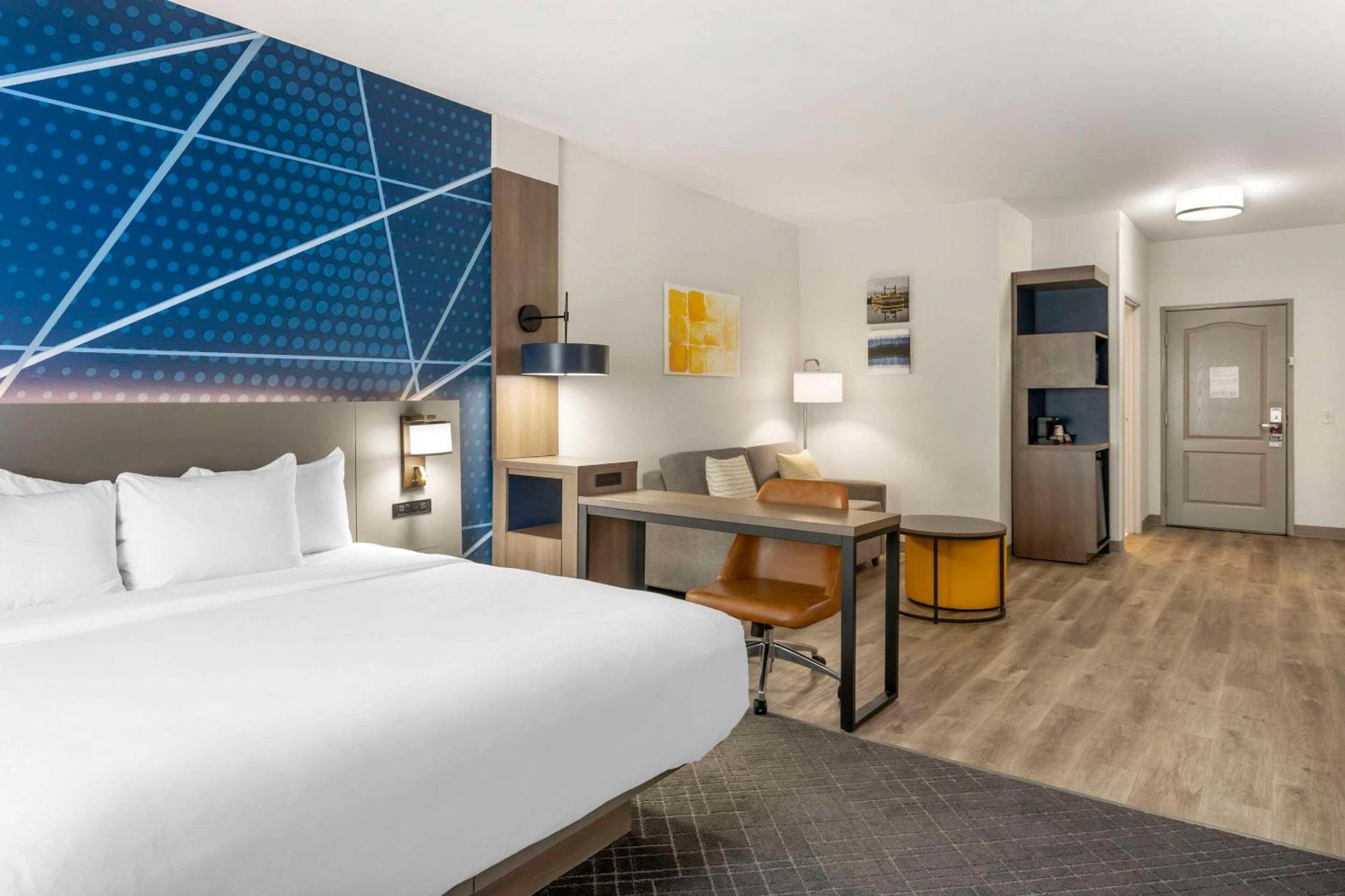 אלג'ין Comfort Suites מראה חיצוני תמונה